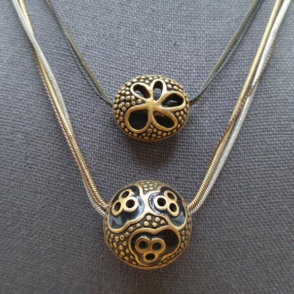 Chico’s Layered Pendant Necklace Black Enamel Beads Multistrand Chains - Picture 3 of 10